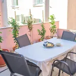 Luka-mostar Free Parking With Echarger *