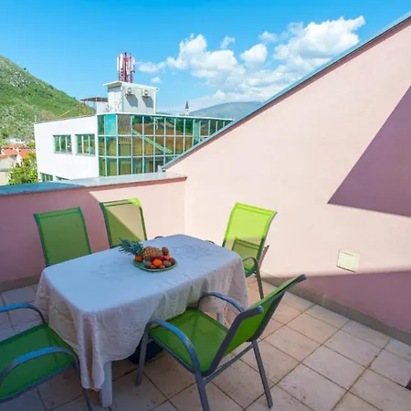 Luka-mostar Free Parking Lägenhet Mostar