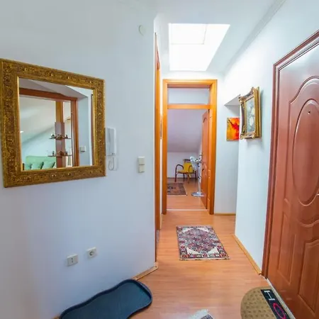 Διαμέρισμα Luka-mostar Free Parking With Echarger