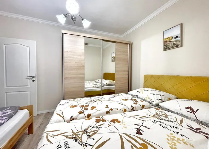 Luka-mostar Free Parking With Echarger