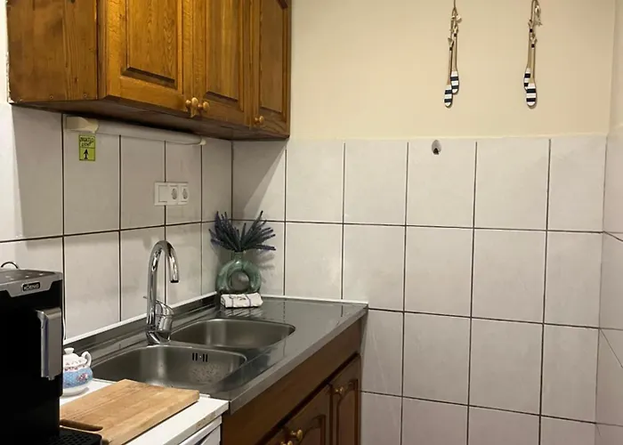 Luka-mostar Free Parking With Echarger *