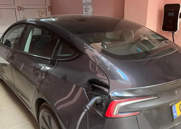 Luka-mostar Free Parking With Echarger Mostar